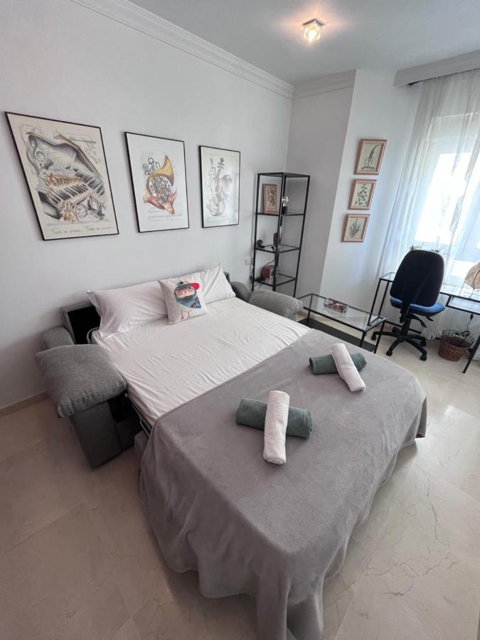Gatu Aguamarina Beach, Vistas Al Mar Playa Victoria Apartman Cádiz Kültér fotó
